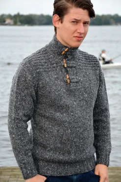 Fisherman out of Ireland houtje touwtje kraag Grey Stone