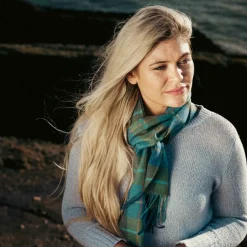 John Hanly Merino Wollen Sjaal Denim Groen Geruit