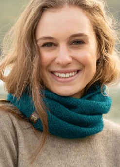 Noble Wilde Neck Warmer Paua